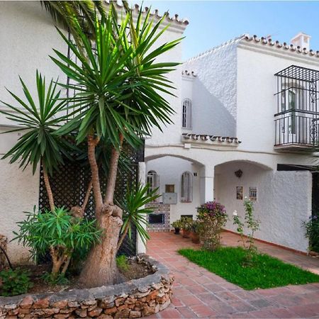 Casa Lena Town House With Private Garden Near The Beach Villa Nerja Exterior photo