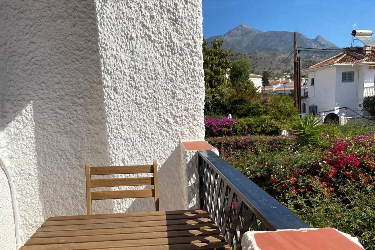 Casa Lena Town House With Private Garden Near The Beach Villa Nerja Exterior photo