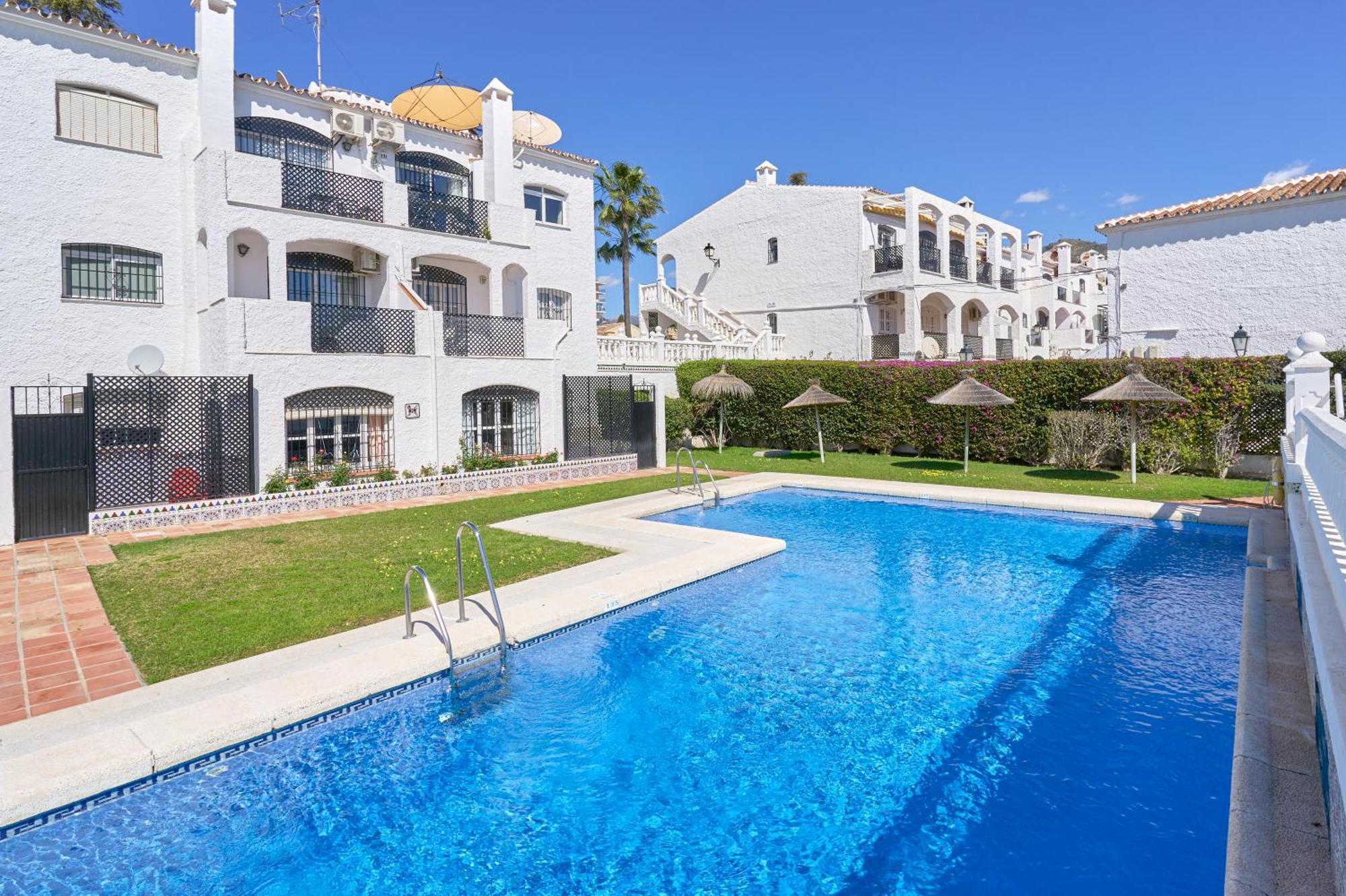 Casa Lena Town House With Pool Villa Nerja Exterior photo