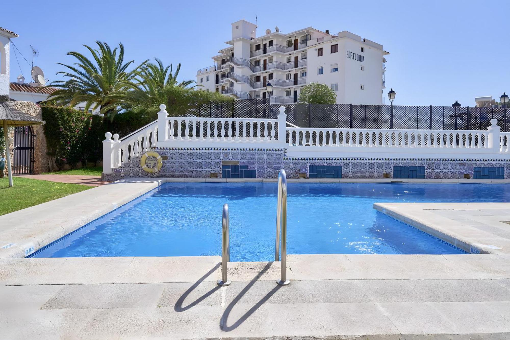 Casa Lena Town House With Pool Villa Nerja Exterior photo