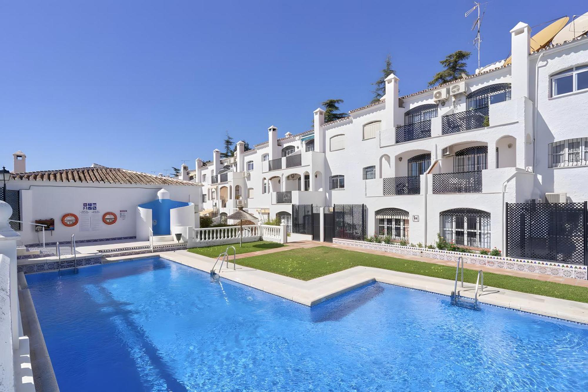 Casa Lena Town House With Pool Villa Nerja Exterior photo