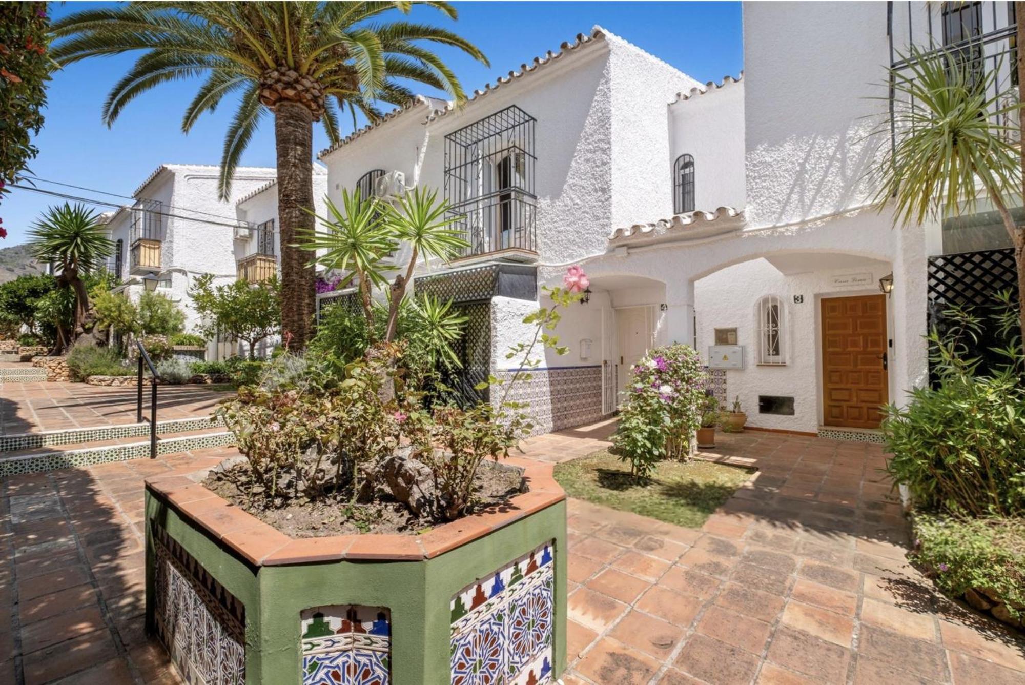 Casa Lena Town House With Pool Villa Nerja Exterior photo